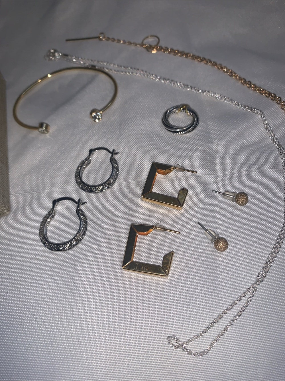 JEWELRY BUNDLE!! Mixed Metal Necklace Set in Gold & Silver, Interchangeable!